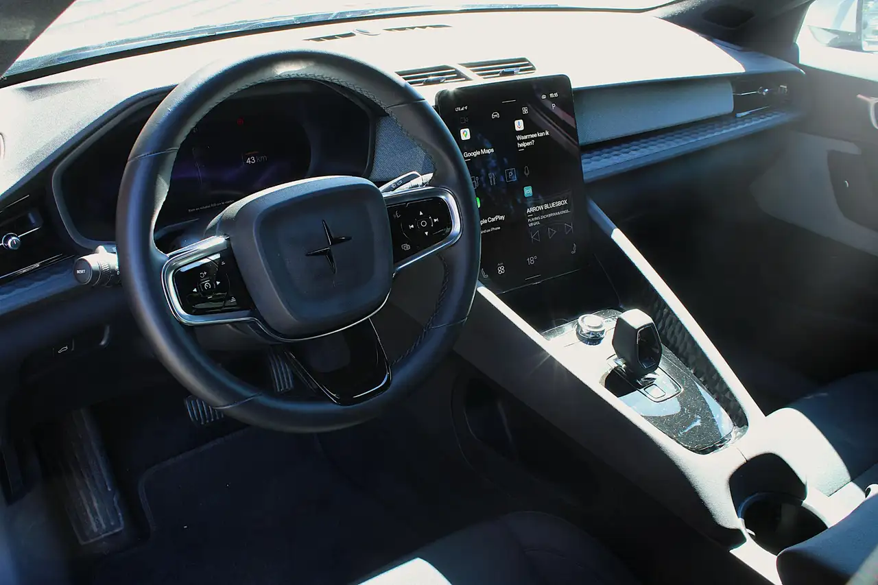Polestar 2 2023