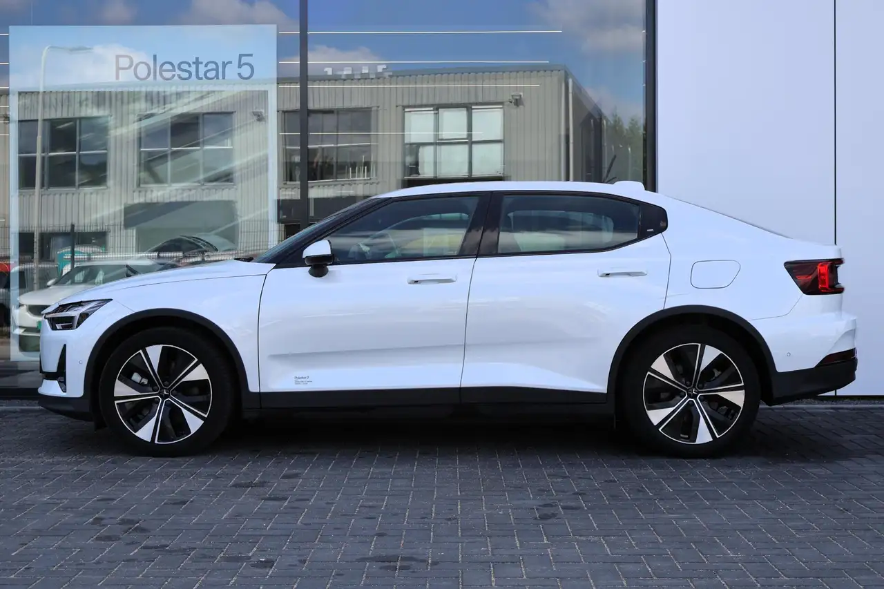 Polestar 2 2023