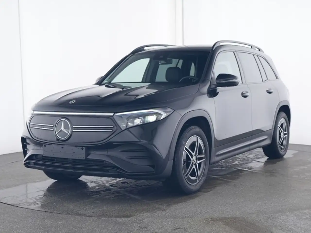 Mercedes-Benz EQB 250
