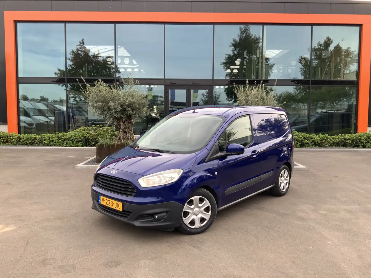 Ford Transit Courier