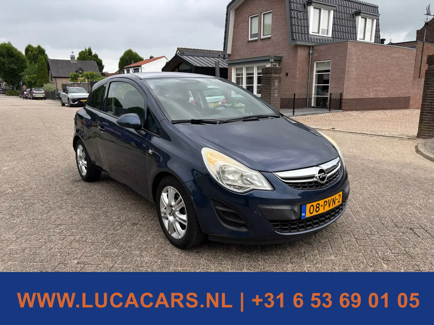 Opel Corsa 1.2-16V Edition Azul - 2