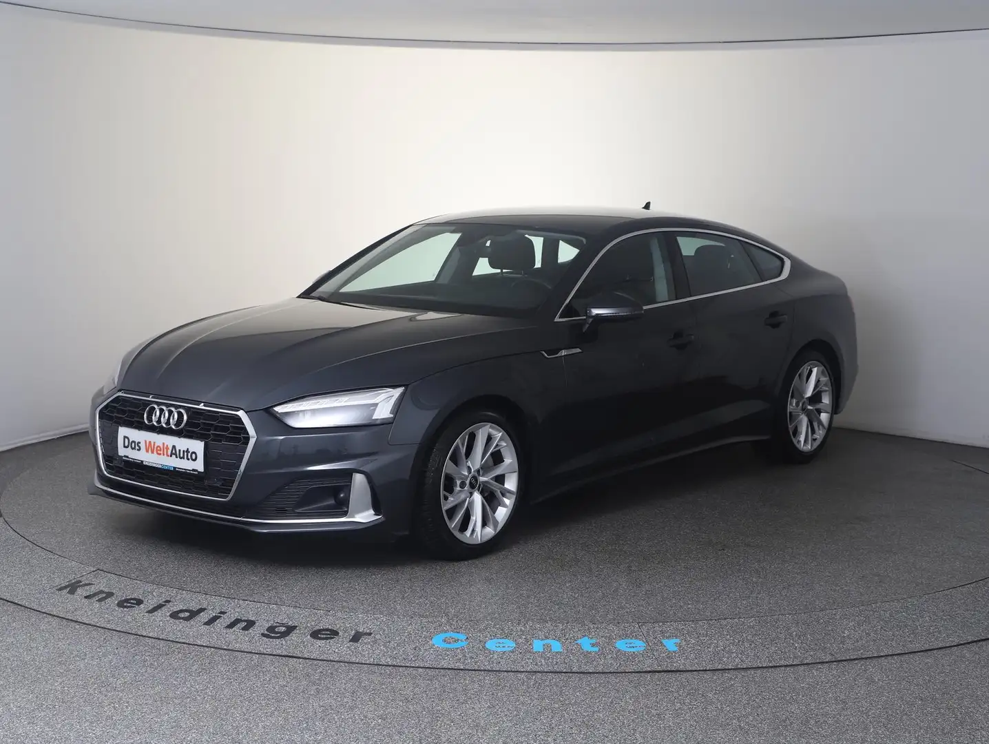 Audi A5 40 TFSI Advanced Grau - 2