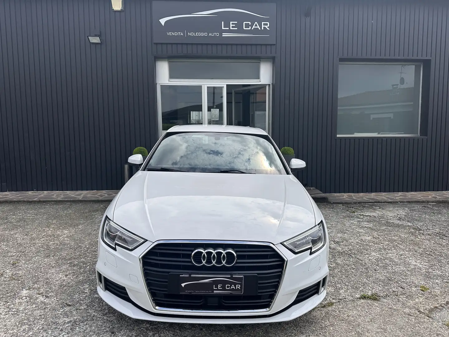 Audi A3 A3 Sportback 30 1.6 tdi Sport 116cv s-tronic Blanc - 2