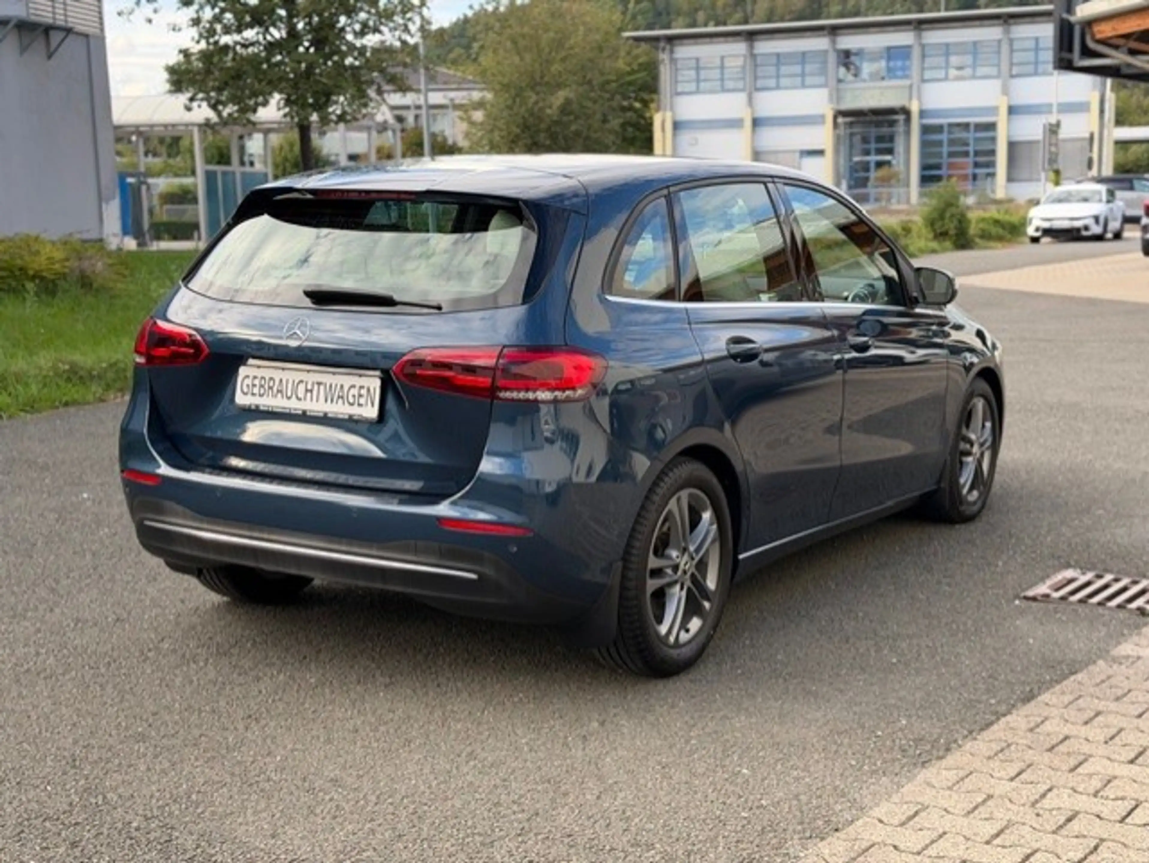 Mercedes-Benz B 220 B 220 (247.044) Style — photo 4
