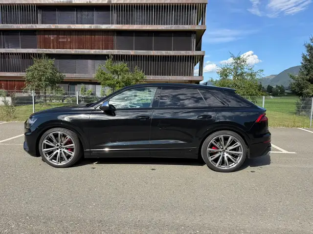 Audi SQ8 4.0 TFSI quattro * PANO * SOFTCLOSE * SPORTSITZE Ansicht 7