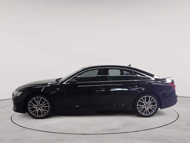 Audi A6 view 6