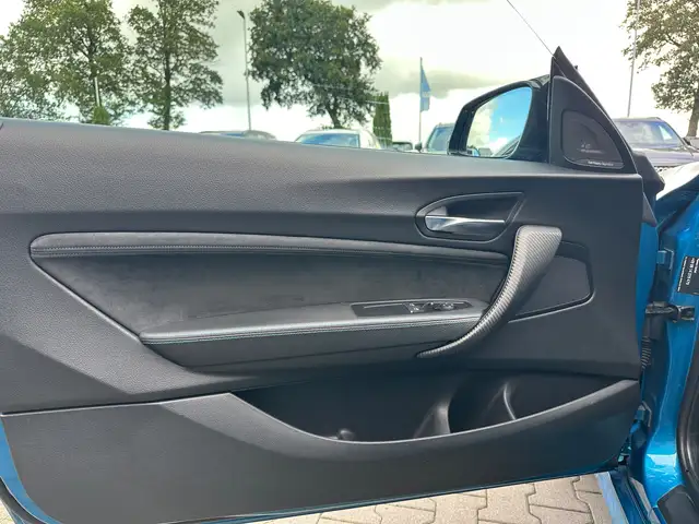 BMW M2 view 18