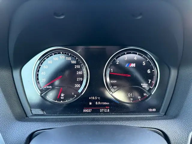 BMW M2 view 21