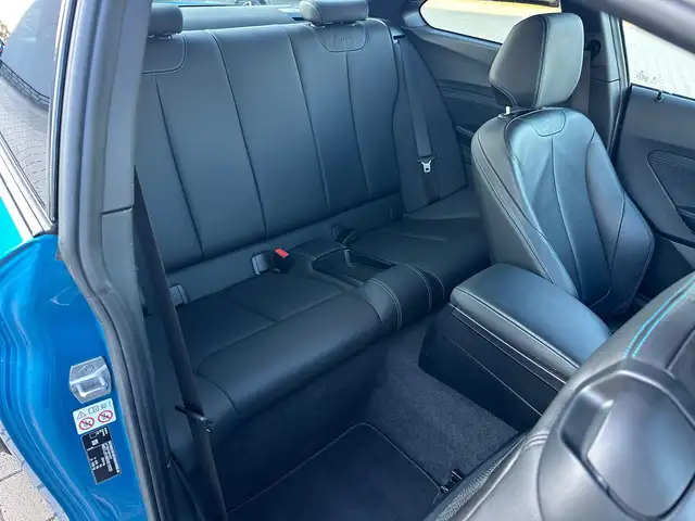 BMW M2 view 19