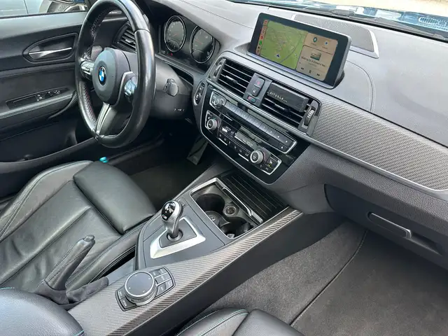 BMW M2 view 7