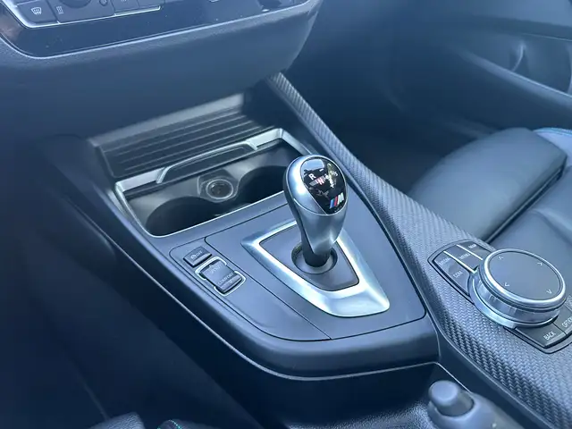 BMW M2 view 16