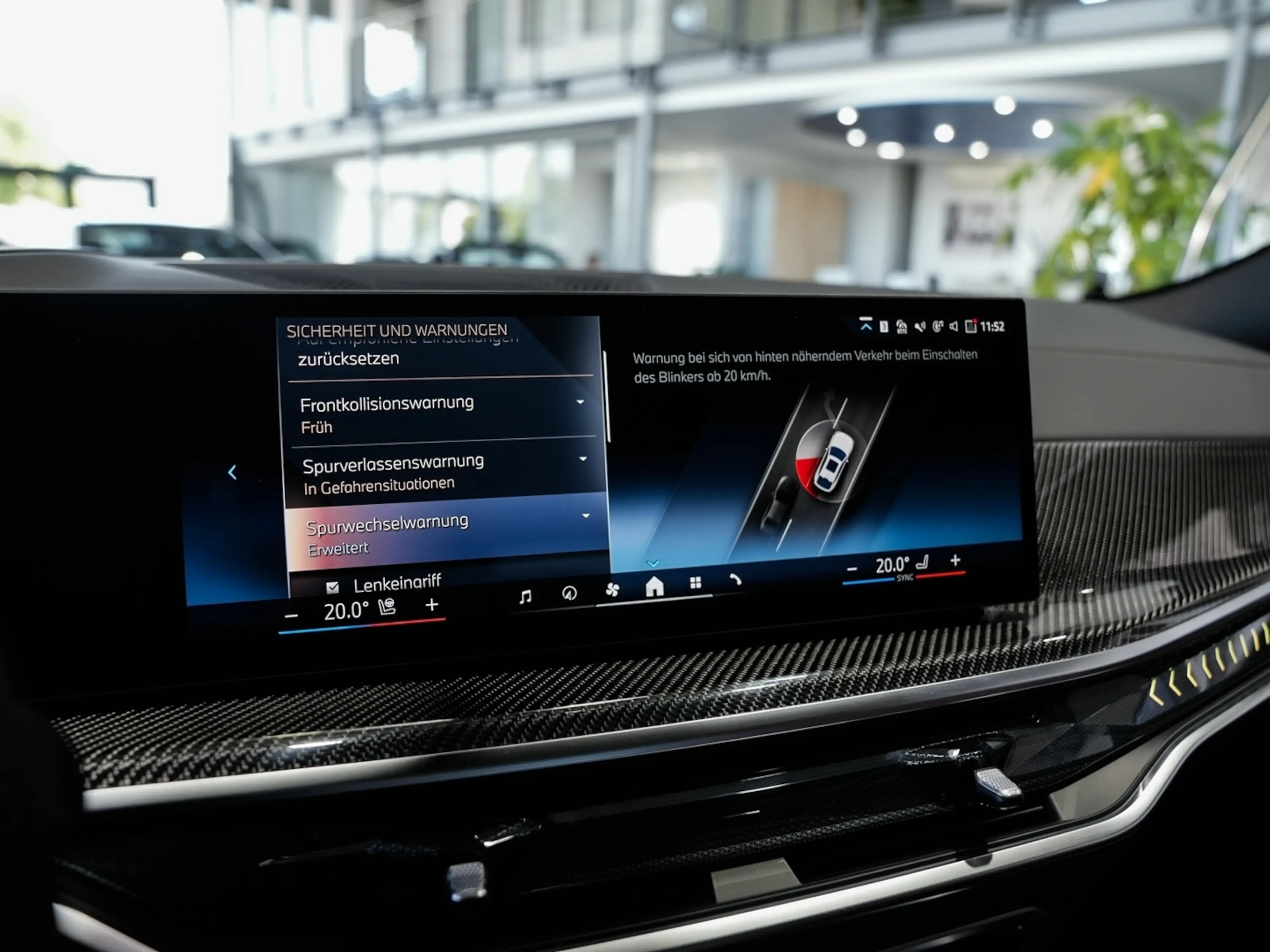 BMW X6 40d M SPORT PRO Luftf. 22LM 360K Panor CARBON — photo 15