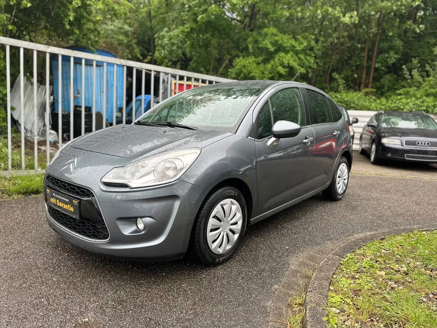 Citroen C3 Selection*Tüv Neu*1 Hand*Top Gepflegt*Klima* Grau - 2