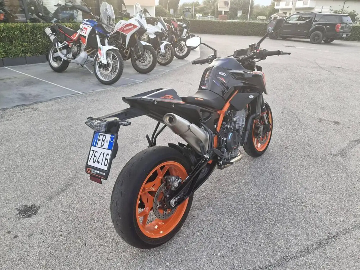 KTM 890 Duke - 2