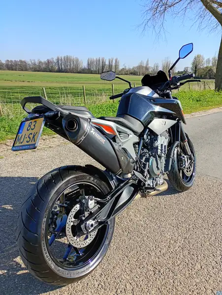 KTM 790 Duke - foto 4