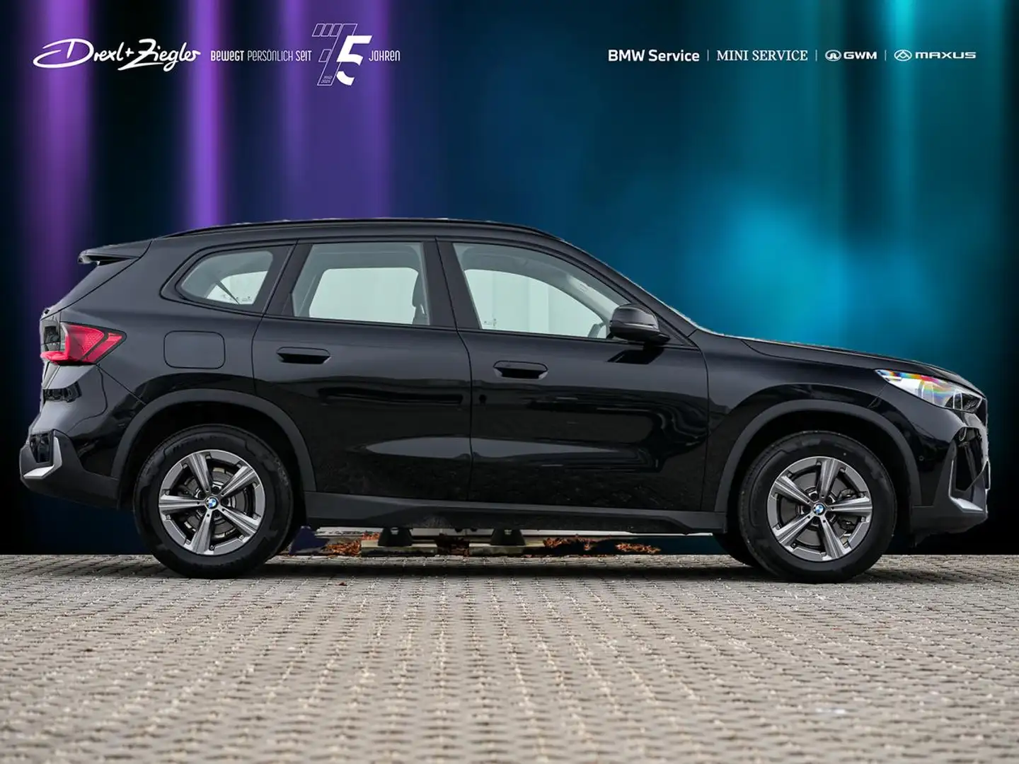 BMW X1 sDrive20i AHK AdLED Aktivsitz KoZg Spiegelpak Schwarz - 2