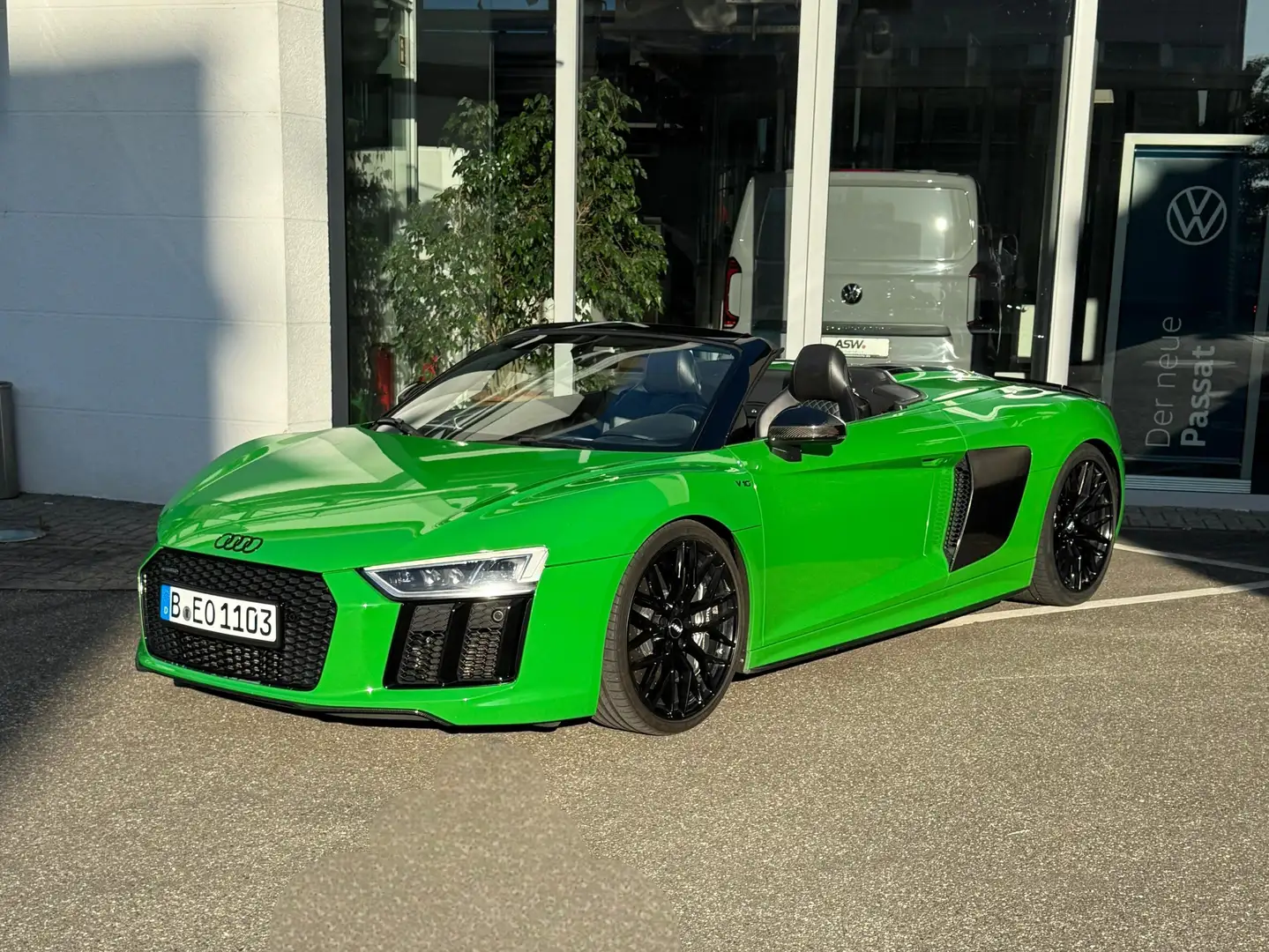 Audi R8 V10 Plus Spyder 5.2 610 Quattro Vert - 1