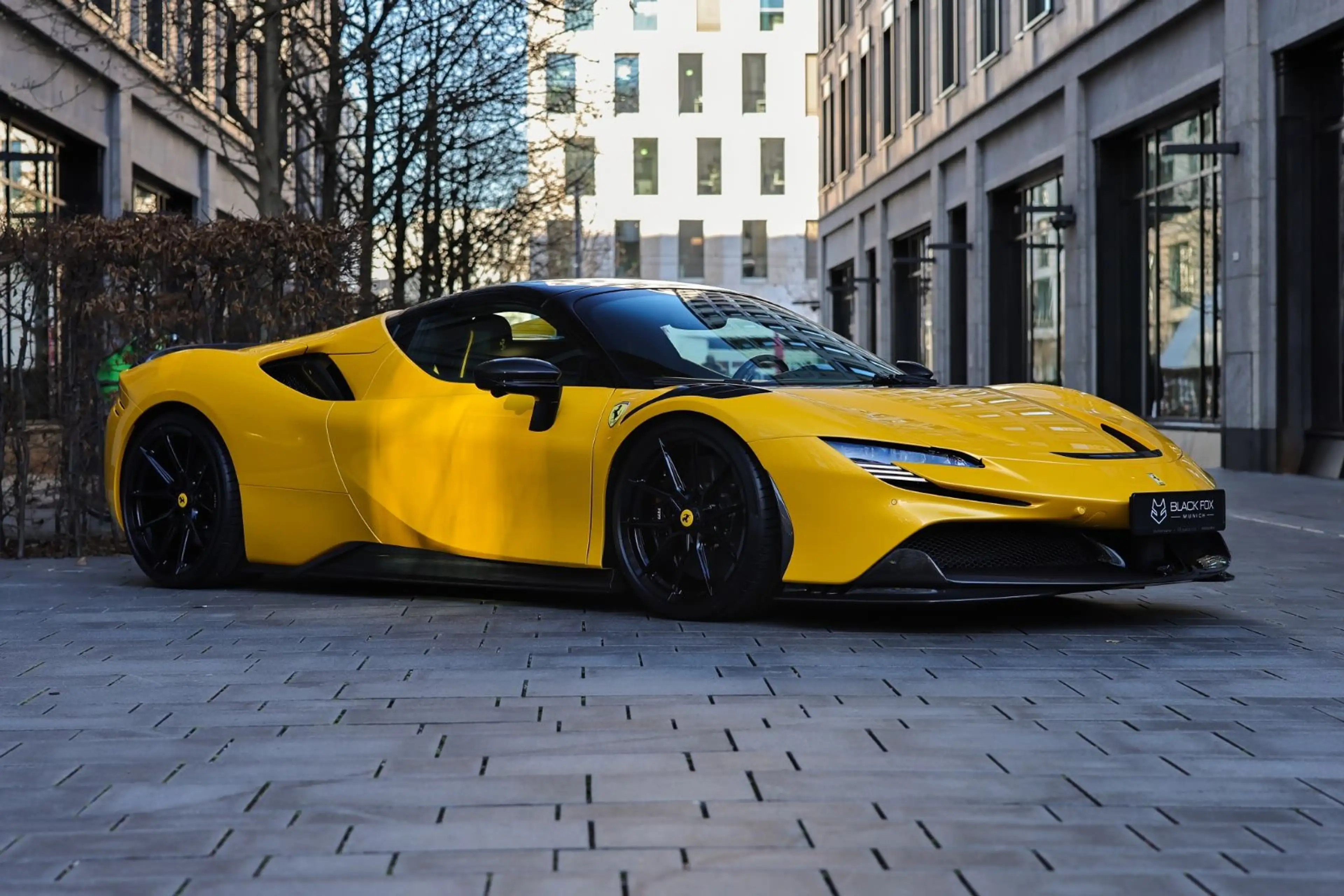 Ferrari SF90 Spider Carbon | Lift | NOVITEC — photo 8