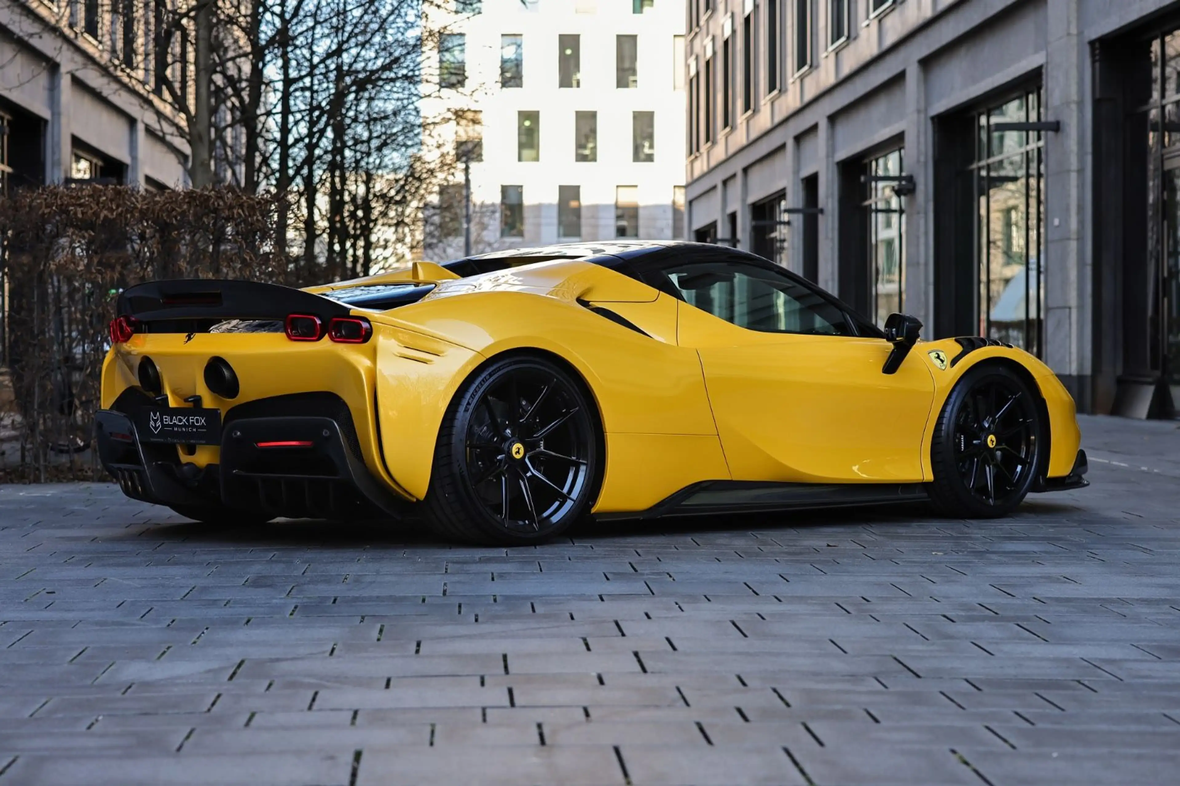 Ferrari SF90 Spider Carbon | Lift | NOVITEC — photo 6