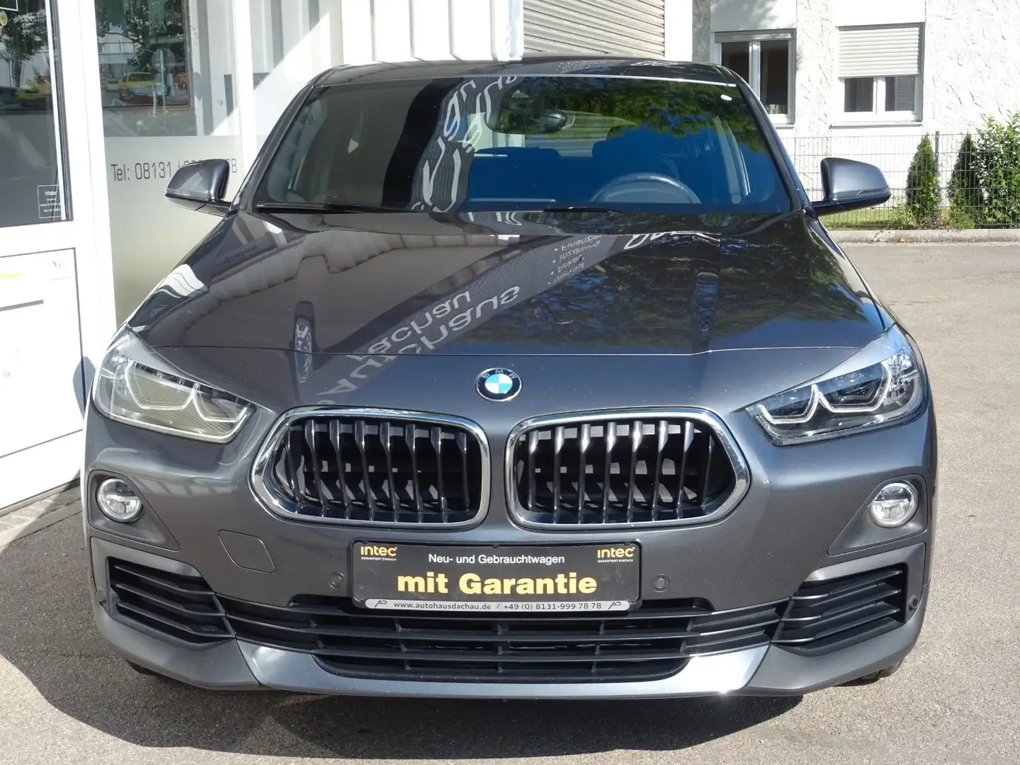 BMW X2 sDrive18d Aut Advantage Plus M Lenk Navi LED Grau - 2