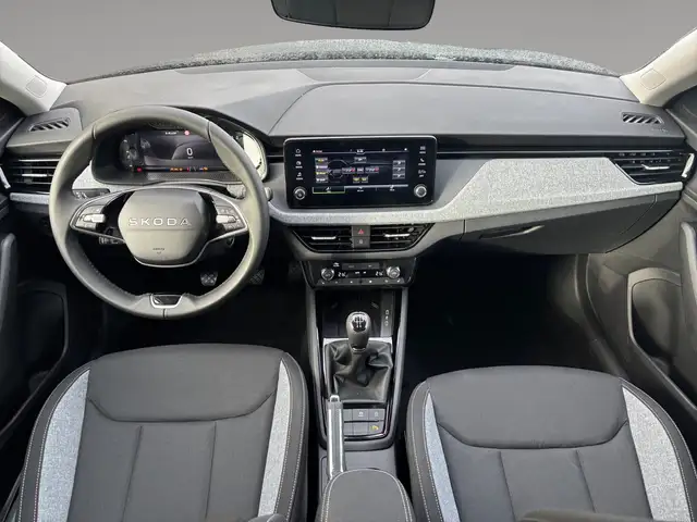 Skoda Scala view 10