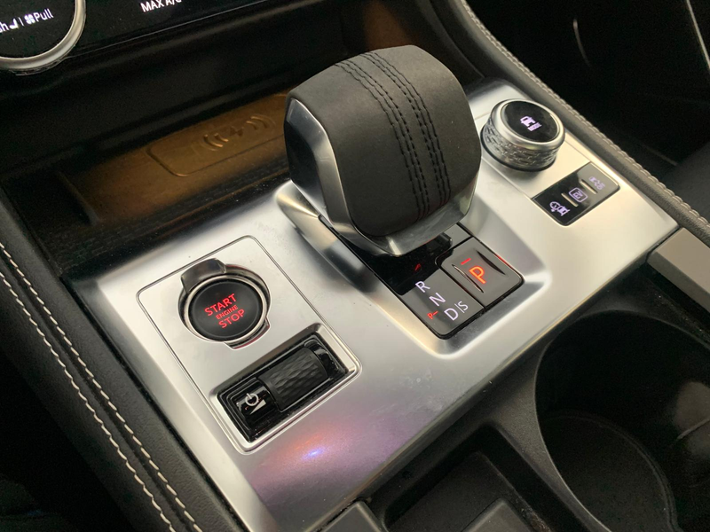 Jaguar F-Pace R-Dynamic SE AWD|ACC|Pano|Keyl|Memo|Leder — photo 13
