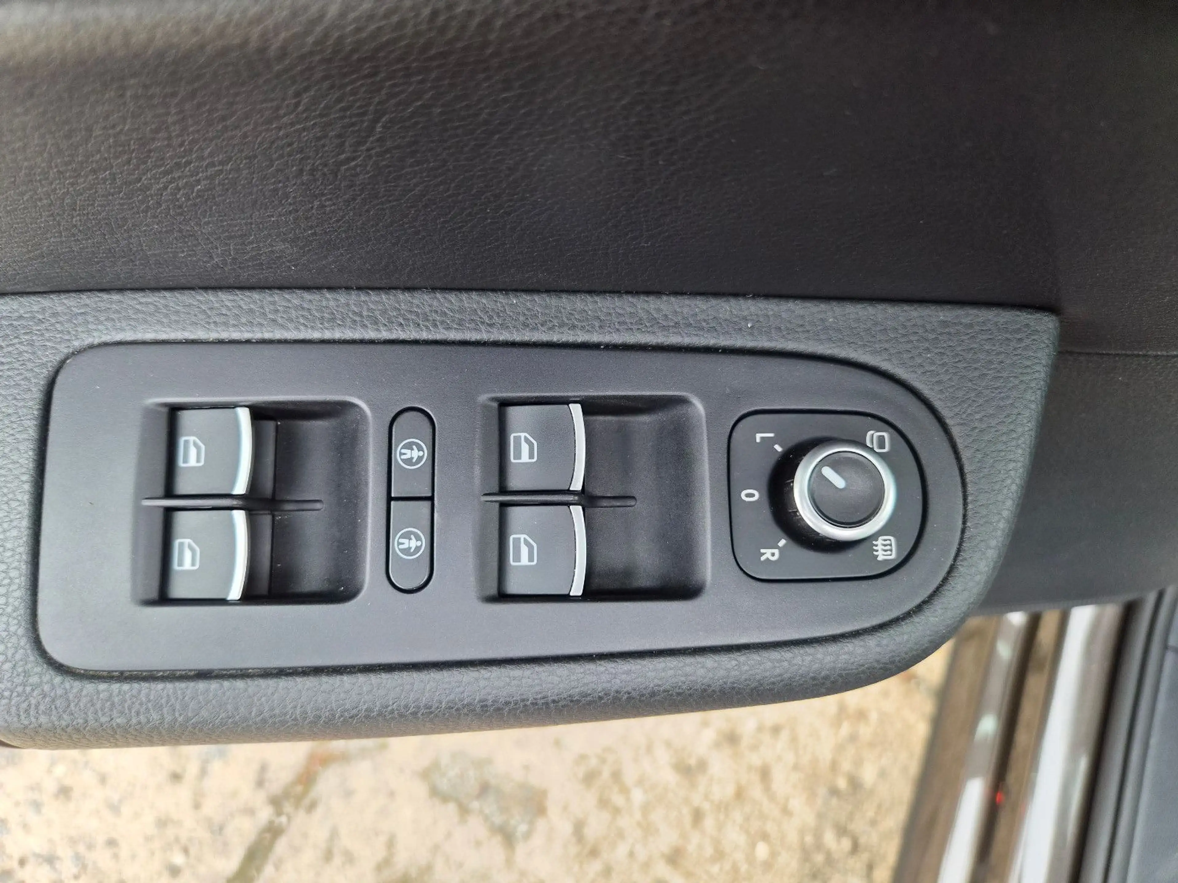 Volkswagen Sharan Highline 2.0TDI DSG, GARANTIE, STANDHEIZ, — photo 13