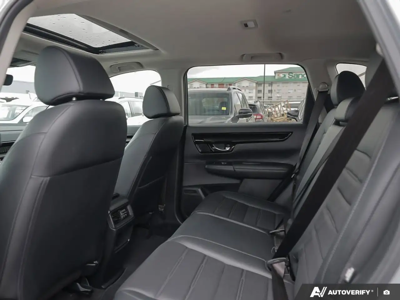 Honda CR-V снимка Honda CR-V