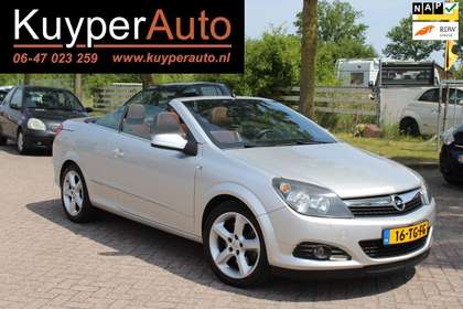 Opel Astra TwinTop 2.0 T Cosmo leder navi airco verwarmbare s