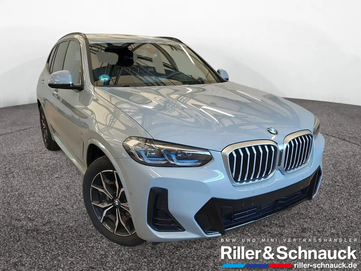 BMW X3 xDrive 30d M Sport LASER+AHK+PANO+ACC+HUD Grau - 2