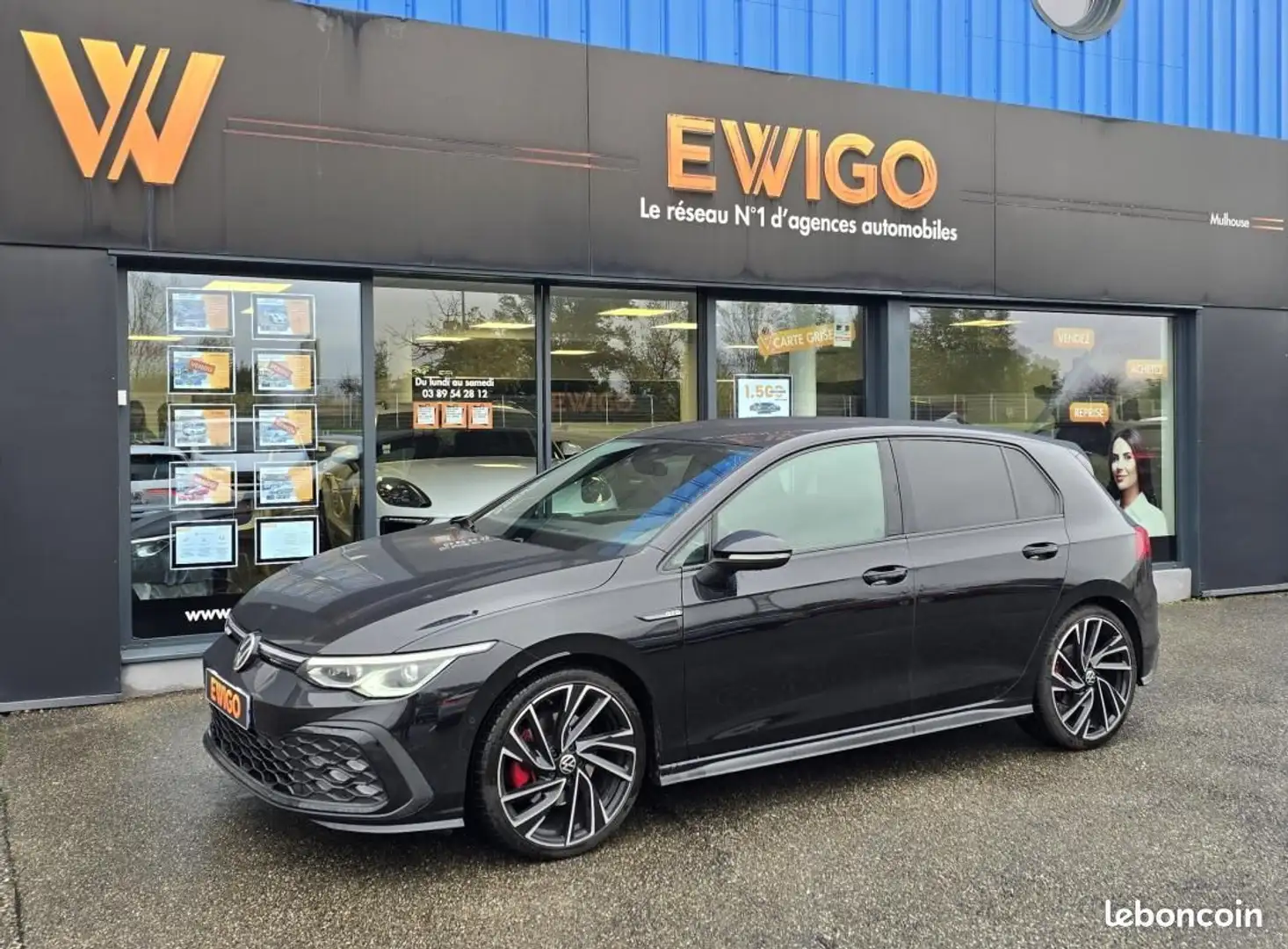 Volkswagen Golf GTD 2.0 TDI 200ch H.K-ACC-IQ LIGHT-ATTELAGE-JA 19-FR Schwarz - 1