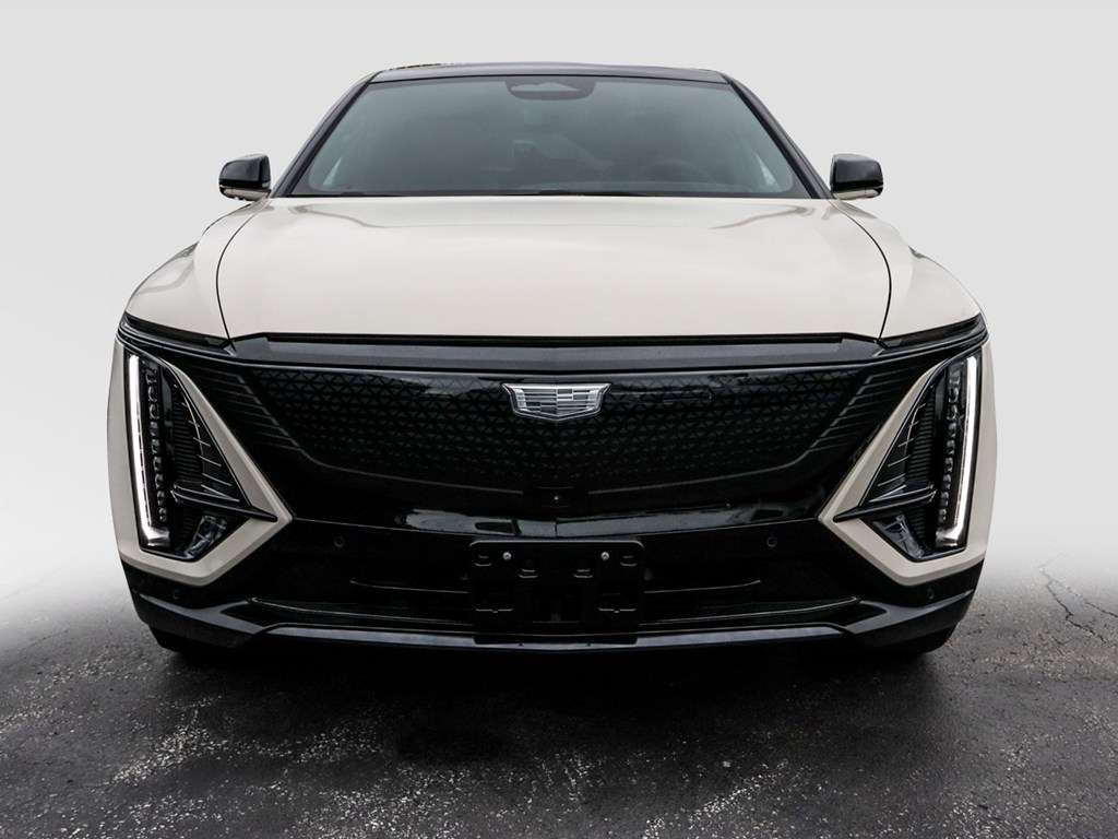 2027 Cadillac Lyriq