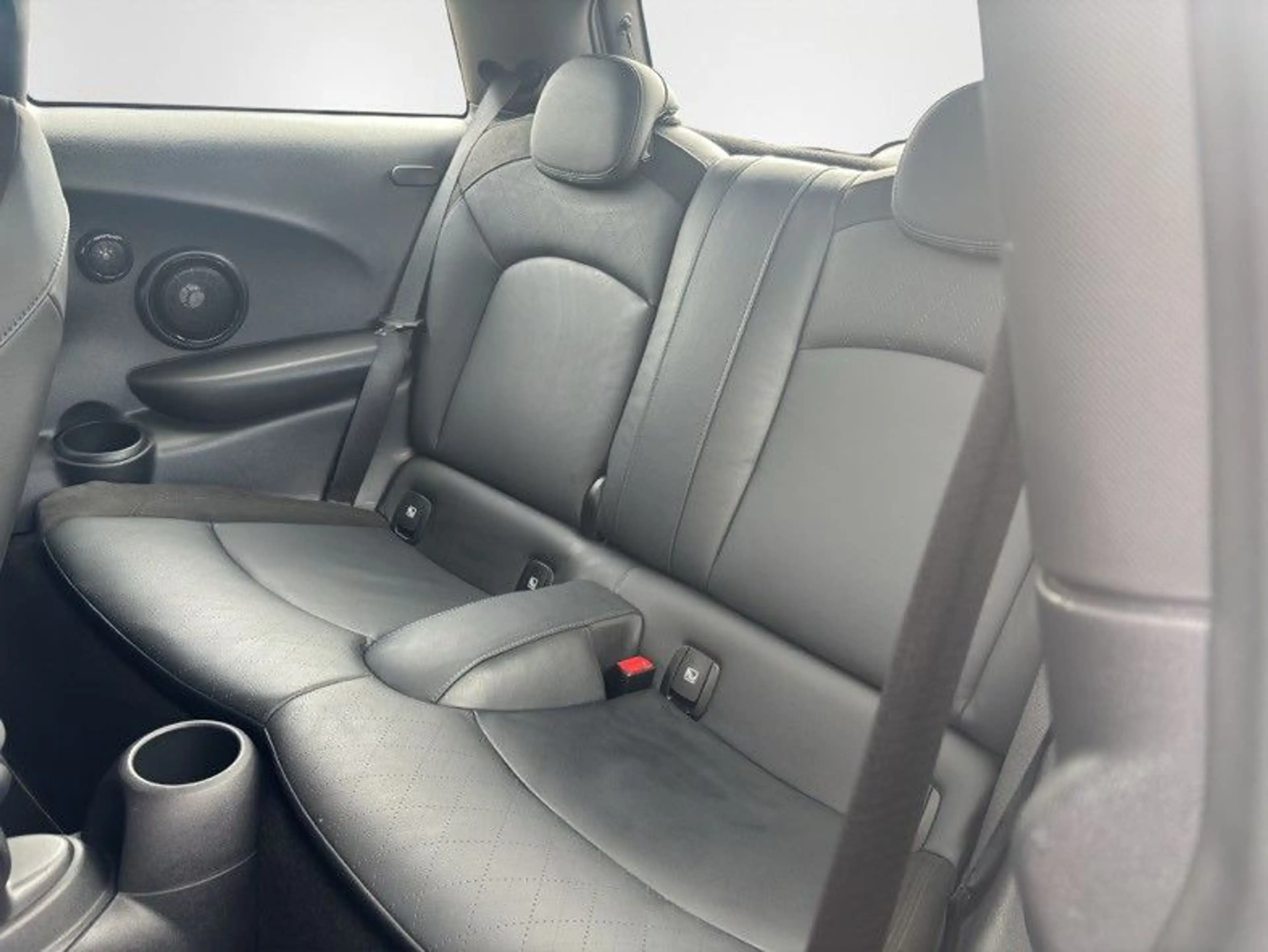 MINI Cooper SE Mini 3-trg. Cooper SE Trim L — photo 14