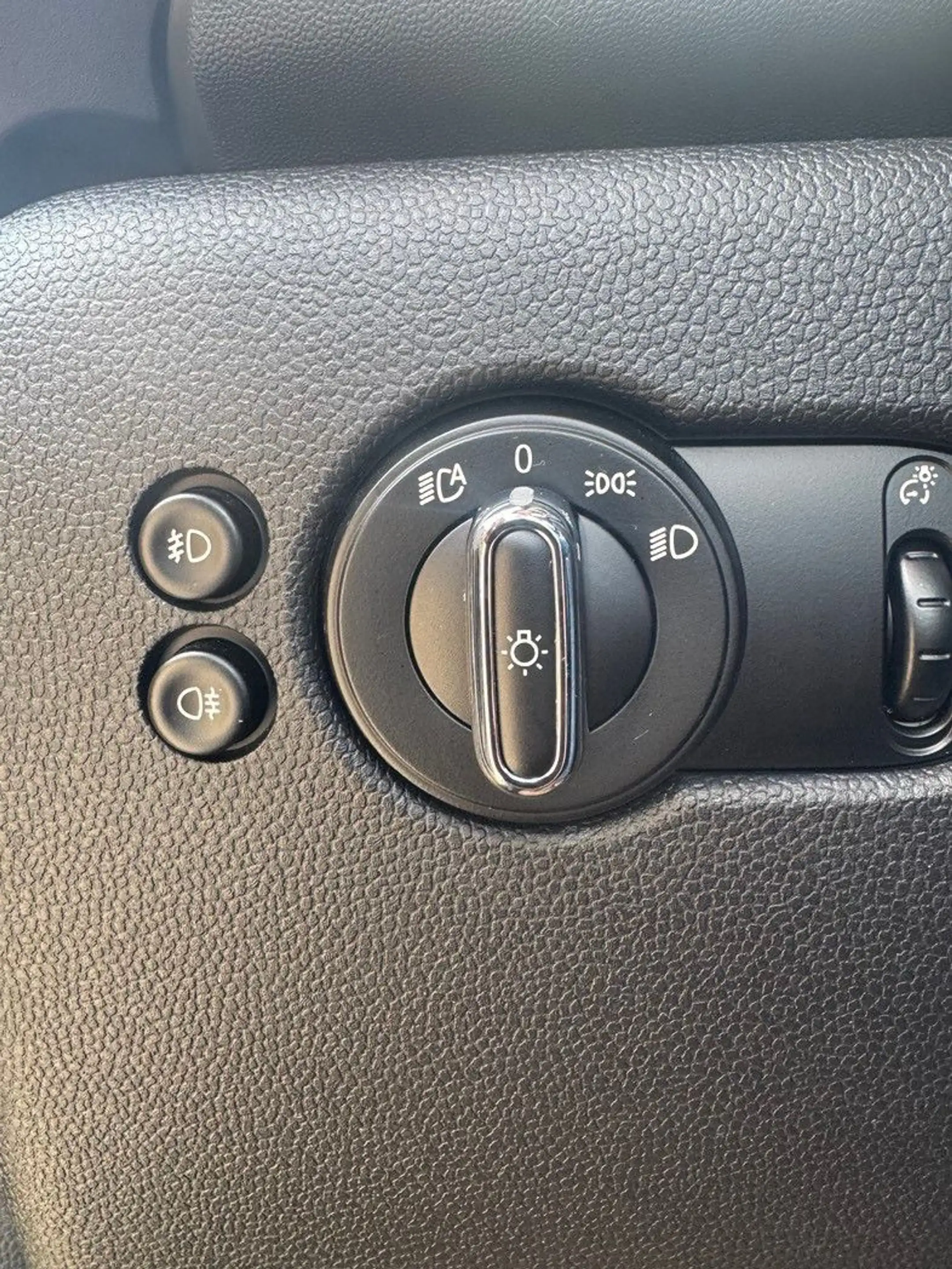 MINI Cooper SE Mini 3-trg. Cooper SE Trim L — photo 18