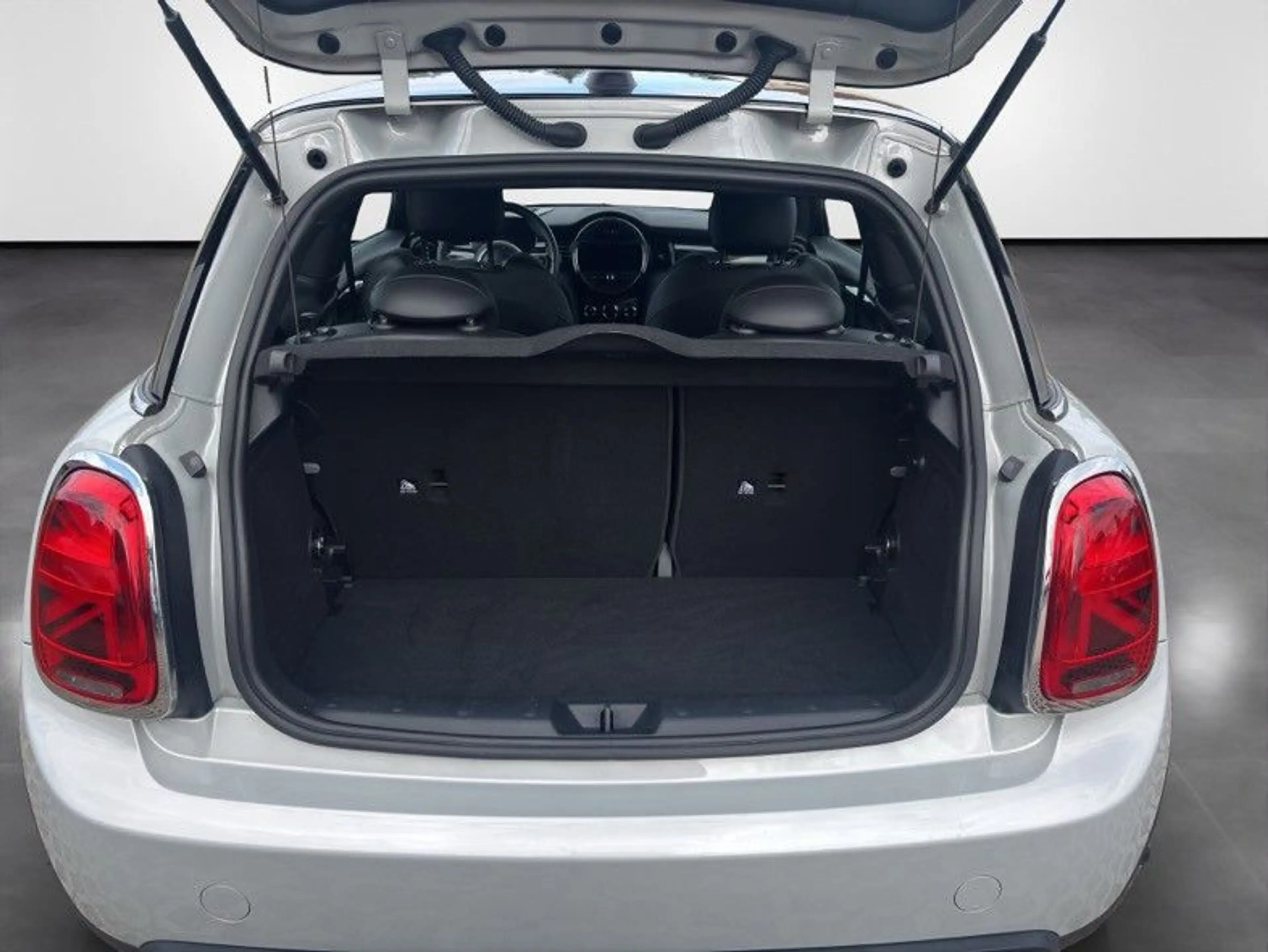 MINI Cooper SE Mini 3-trg. Cooper SE Trim L — photo 9