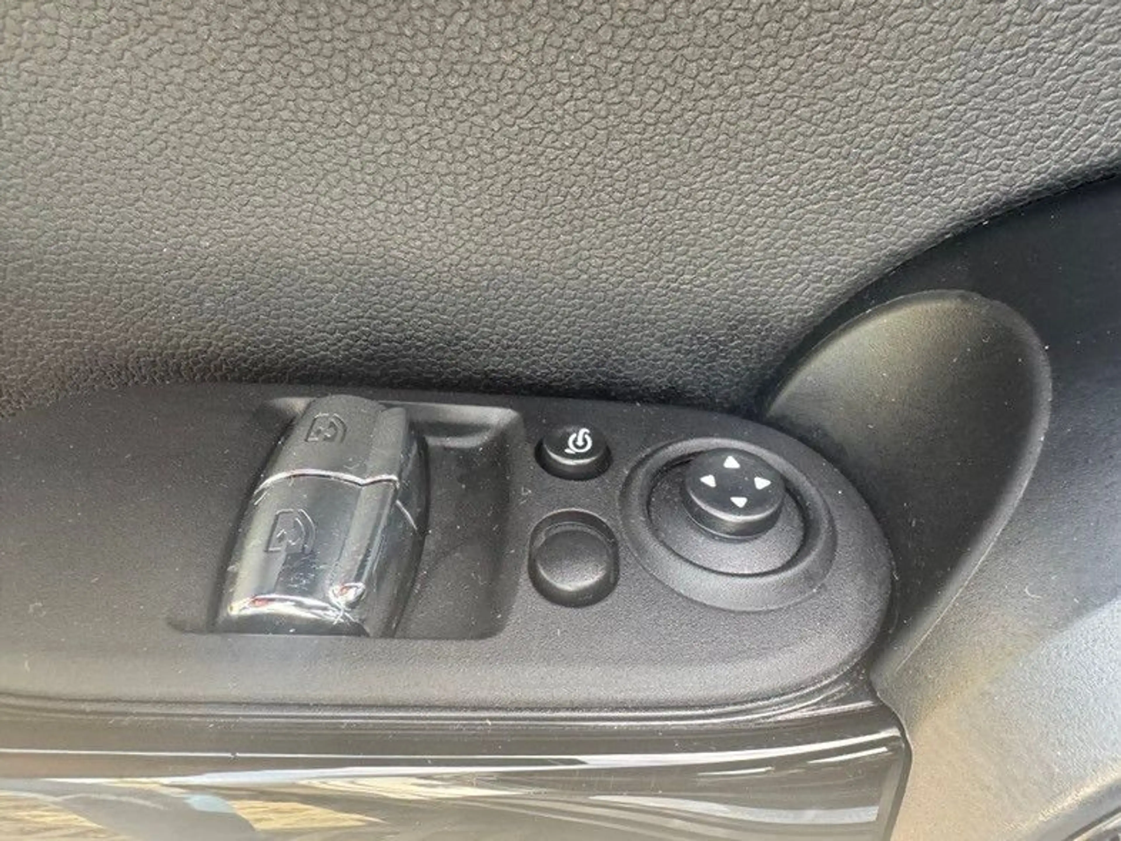 MINI Cooper SE Mini 3-trg. Cooper SE Trim L — photo 16