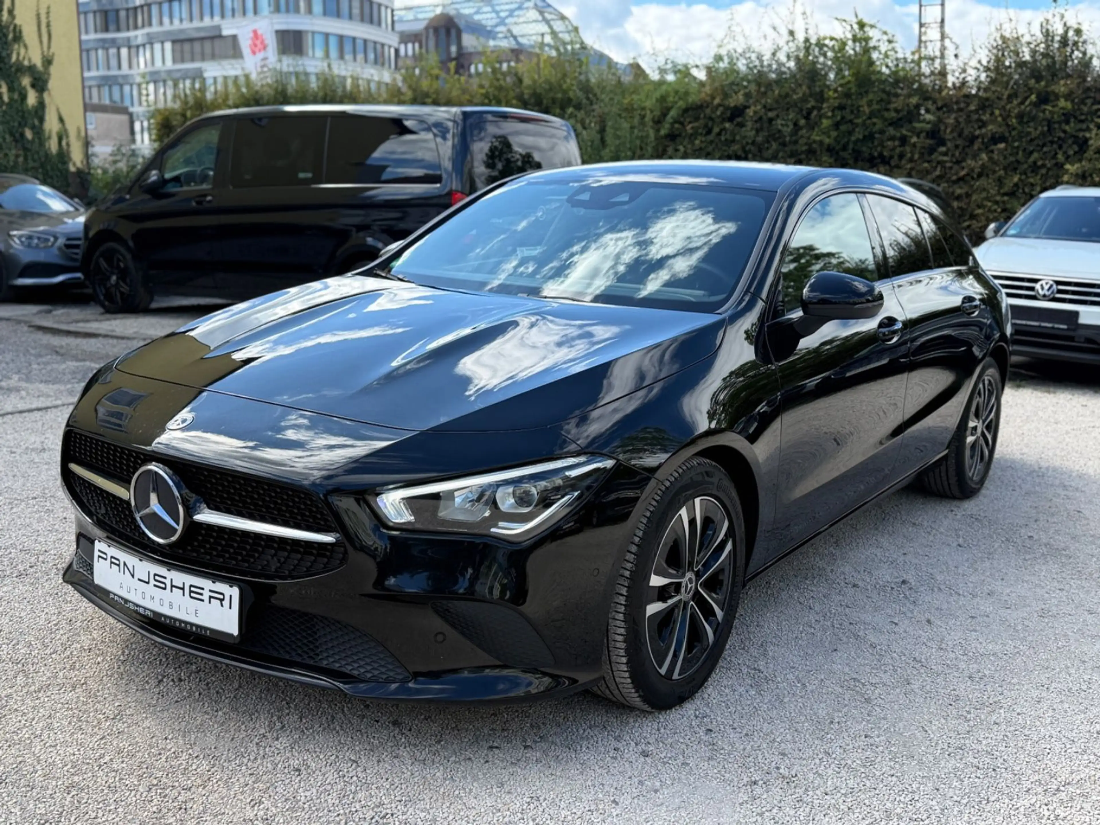 Mercedes-Benz CLA 200 CLA200d SB Night Kamera AHK Leder Widescreen — photo 3