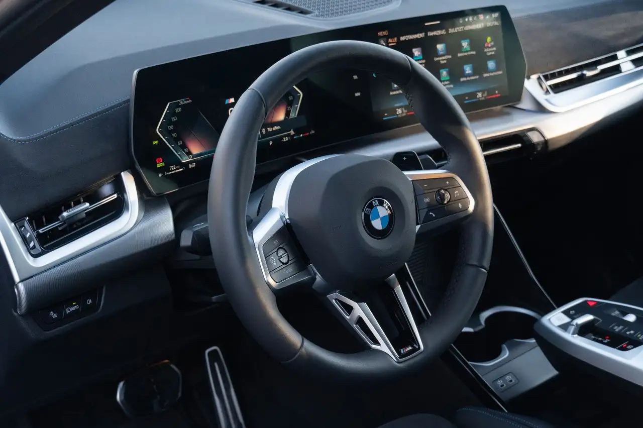 BMW X2 18d sDrive M SPORT.PANO.SHZ.PARK.ASS 13