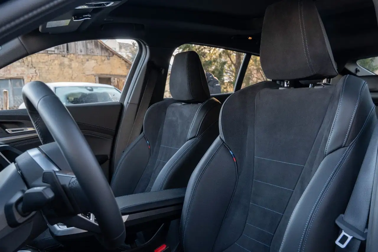 BMW X2 18d sDrive M SPORT.PANO.SHZ.PARK.ASS 12