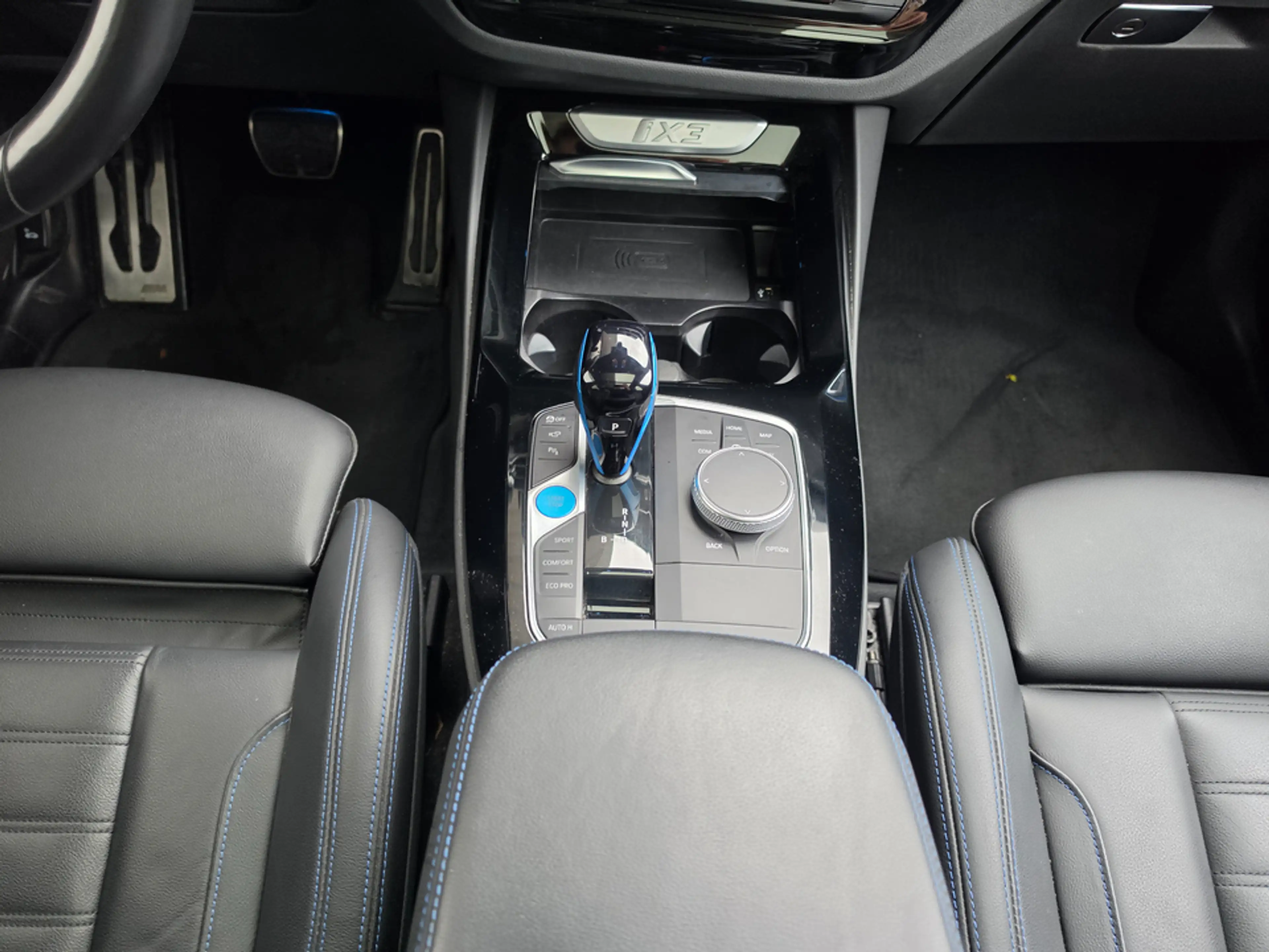 BMW iX3 ix3 iX3 IMPRESSIVE Head-Up+AHK+Laser+DAPro+PA+ — photo 9
