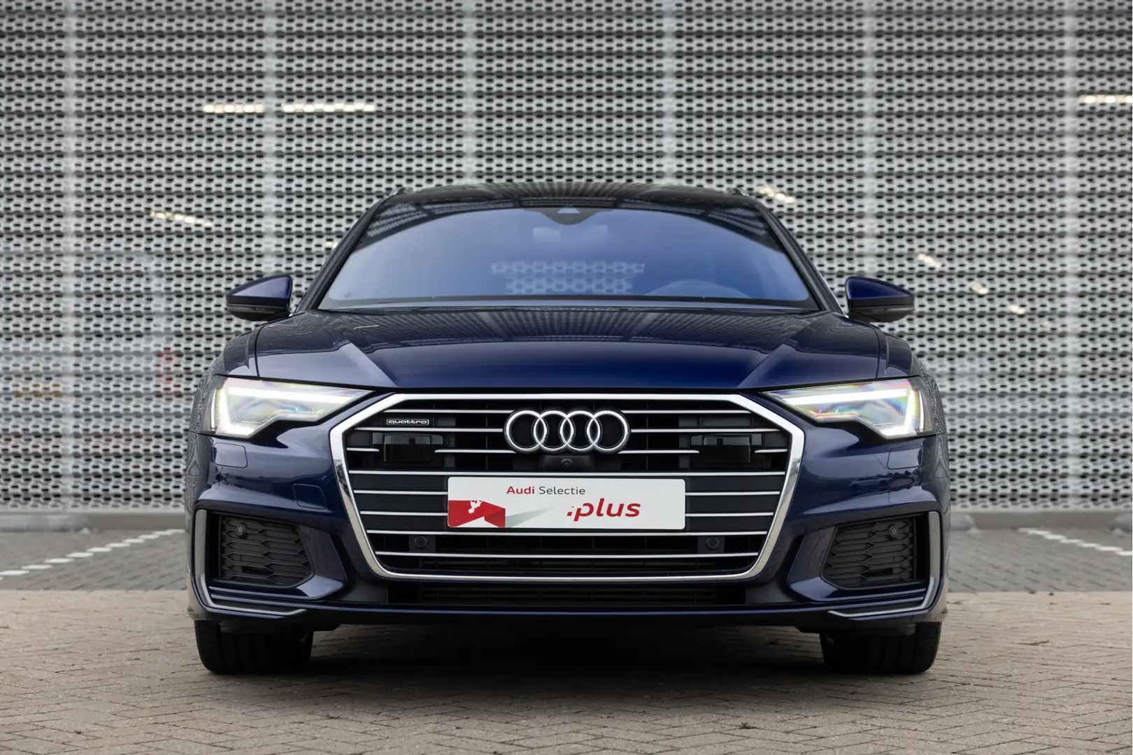 Audi A6 Avant 55 TFSI e 367pk quattro S Line | Panoramadak Blu/Azzurro - 2