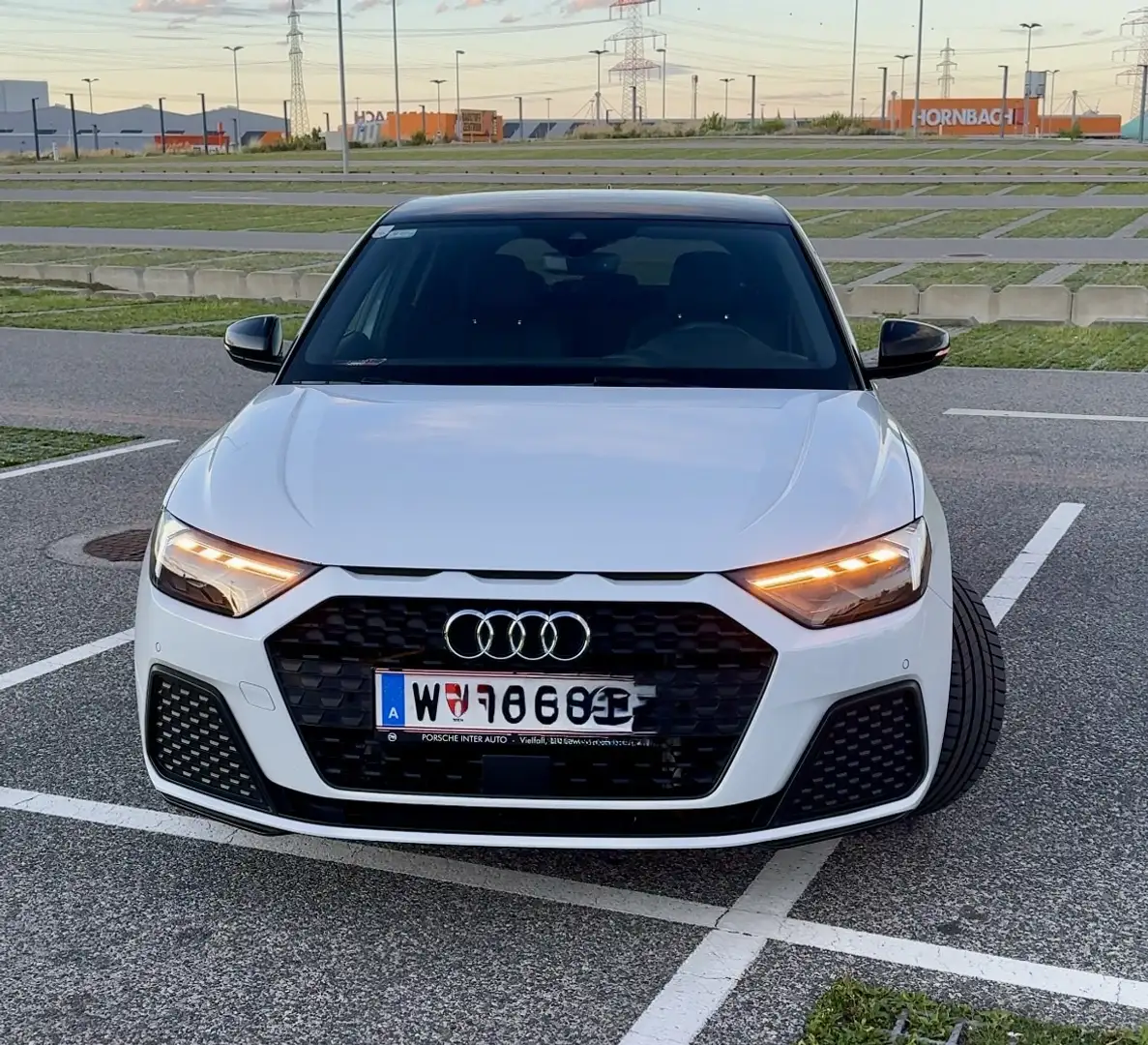 Audi A1 A1 SB 30 TFSI intense S-tronic intense Weiß - 1