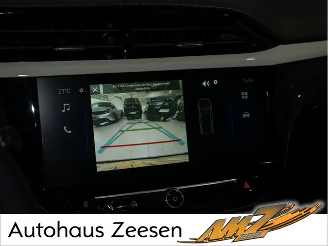 Opel Corsa view 9