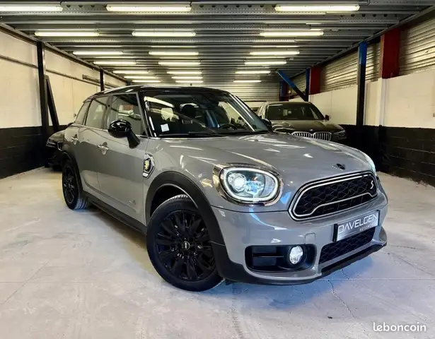 MINI Cooper Countryman F60 Cooper SE Hybrid 136 %2B 88 ch 224 ALL4 BVA6
