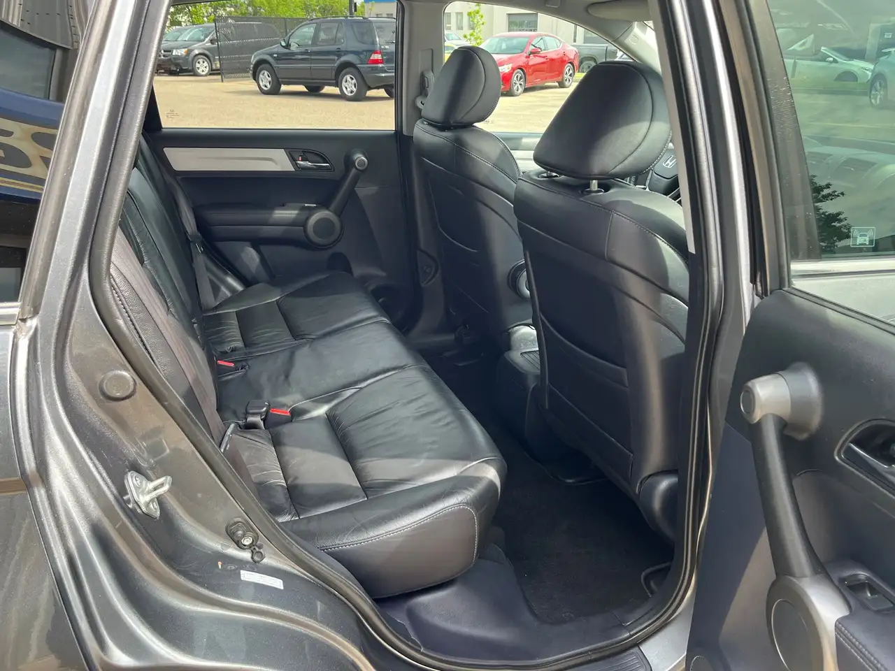 Honda CR-V photo Honda CR-V