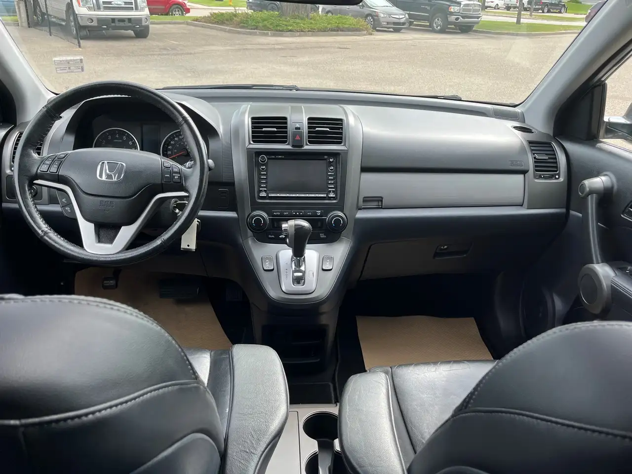 Honda CR-V photo Honda CR-V