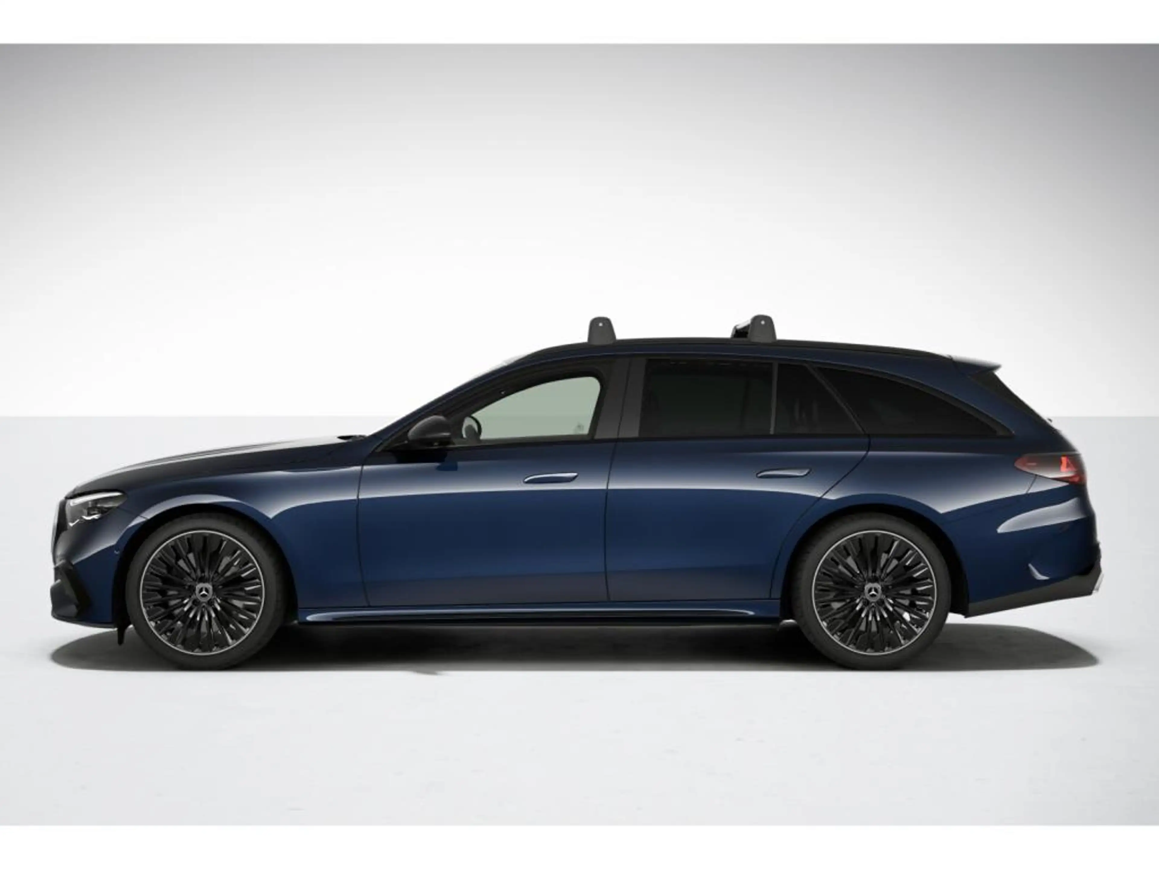 Mercedes-Benz E 450 4M T AMG+Night+Burmester+360°+AHK+Bel.Sitz — photo 2