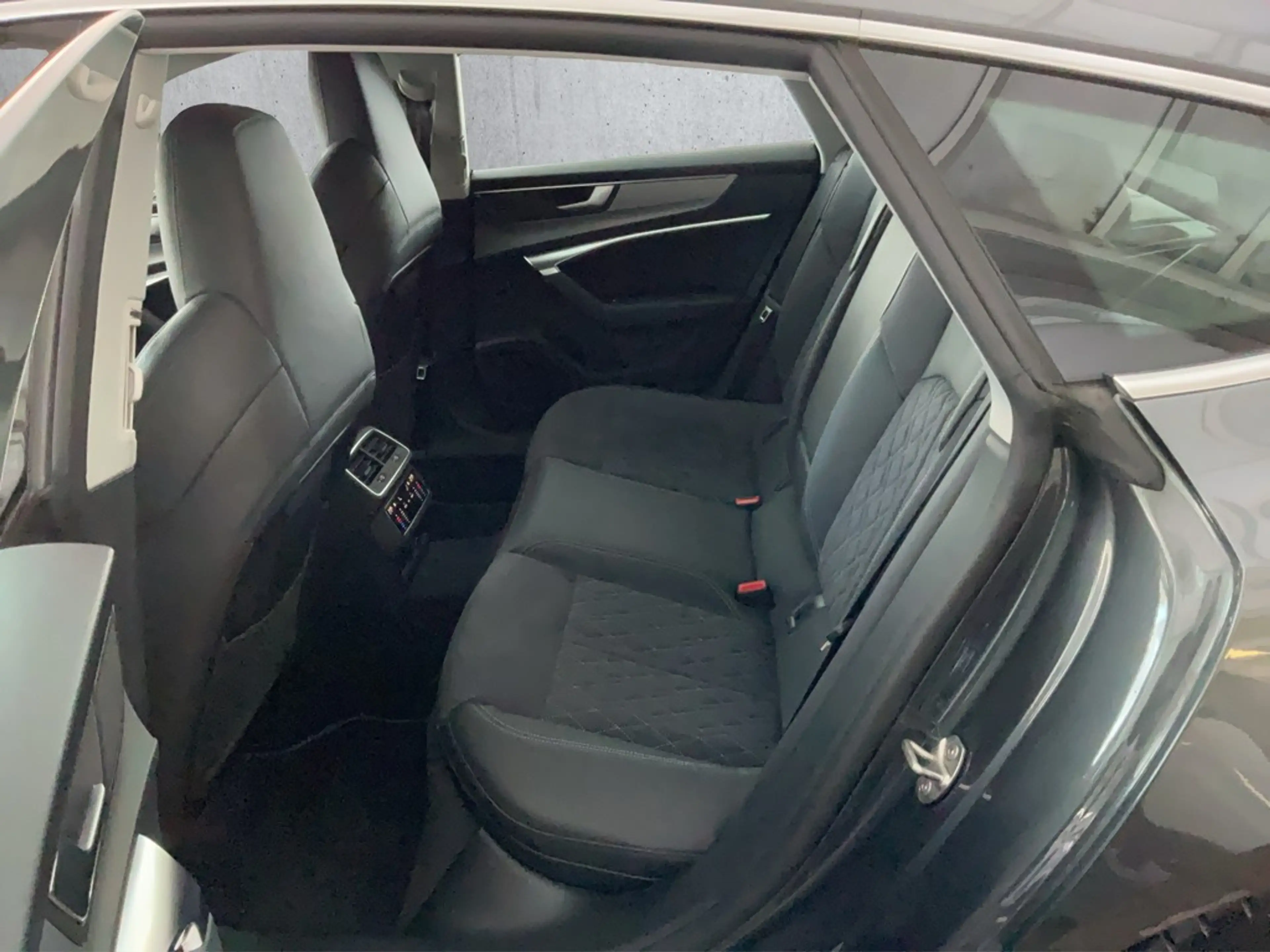 Audi S7 Sportback 3.0 TDI quattro tiptronic — photo 12