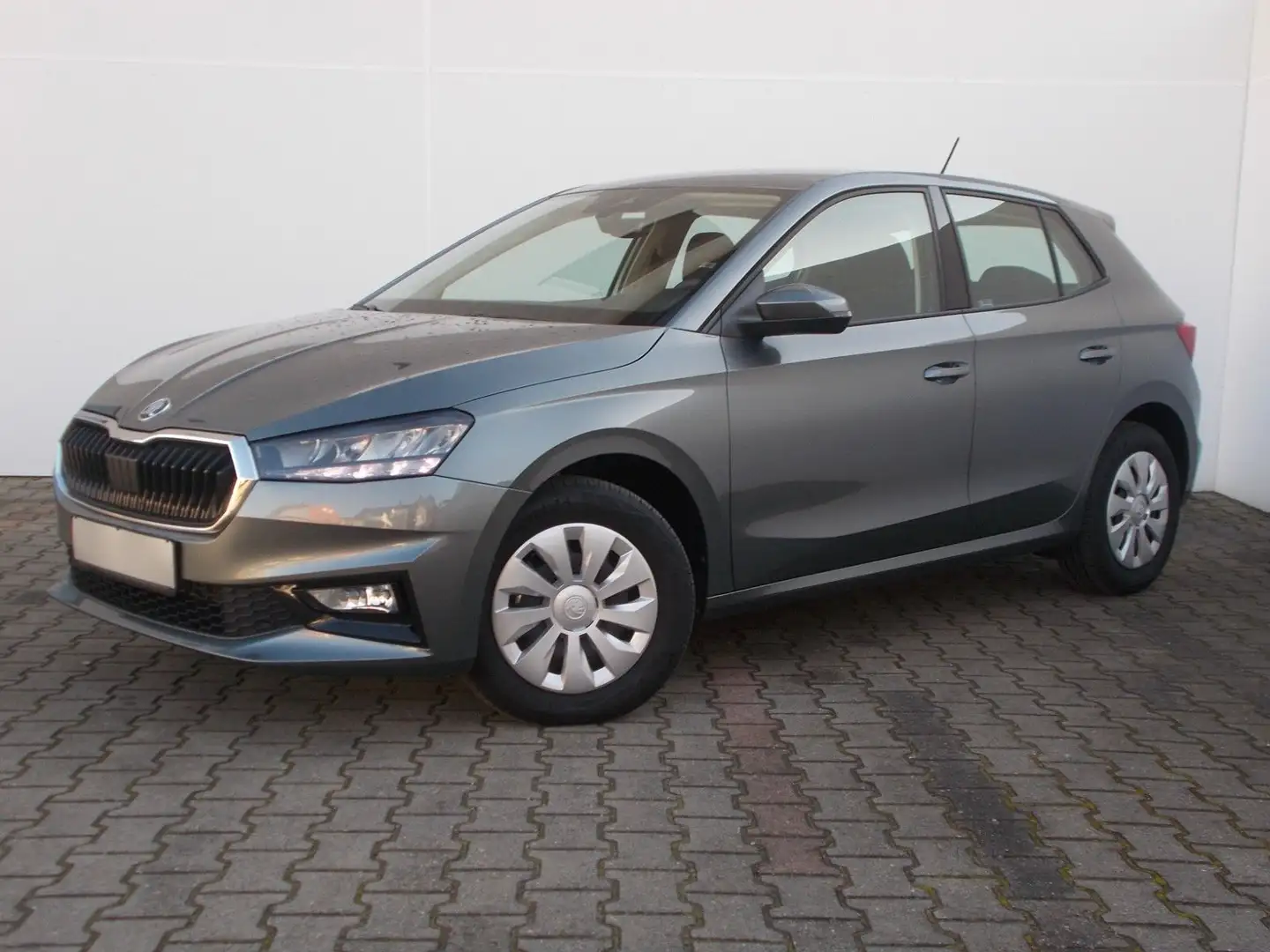 Skoda Fabia Selection * DAB * Lane Assist * G+ 5 Jahre Grau - 2