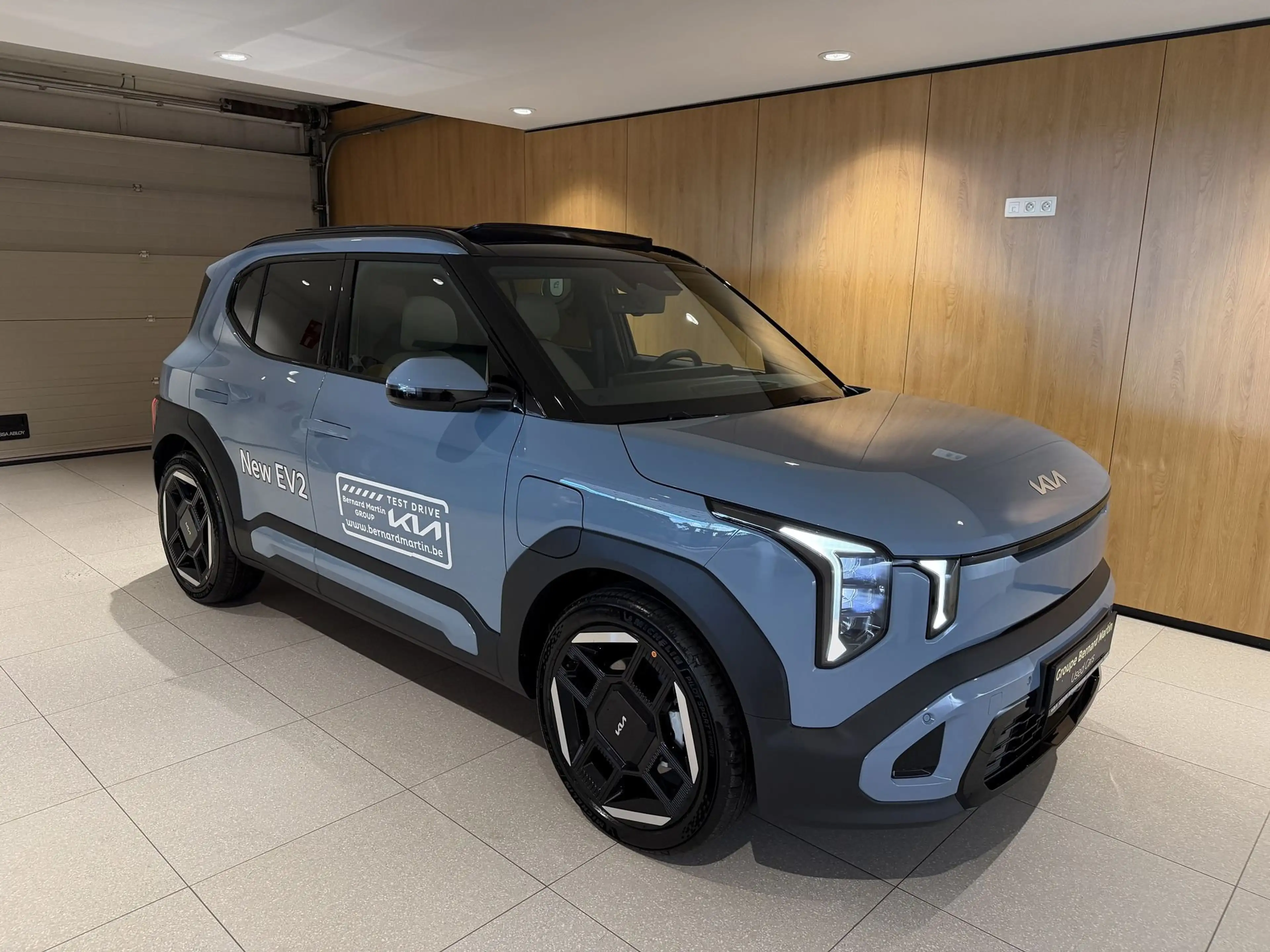 Kia EV2 61 kWh GT Line — photo 2